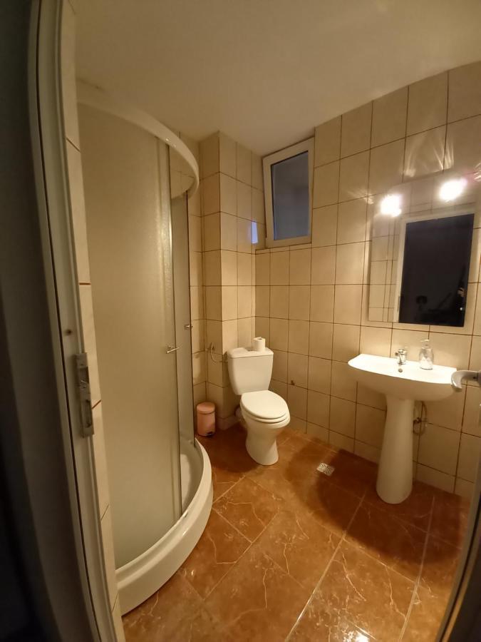 Casa Lui Marc Vila Orşova Exterior foto